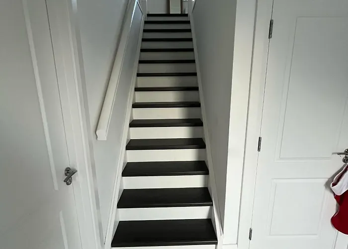 Tullow Road 홈스테이 칼로